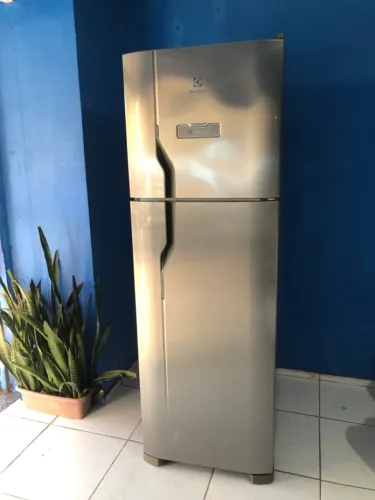 Geladeira Electrolux frosfre inox