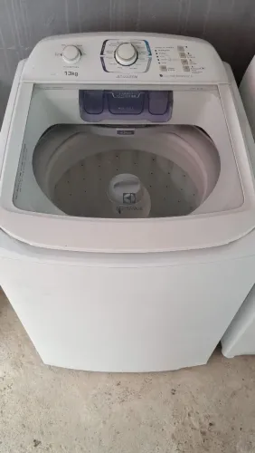 Máquina de lavar 11kg em bom estado 
