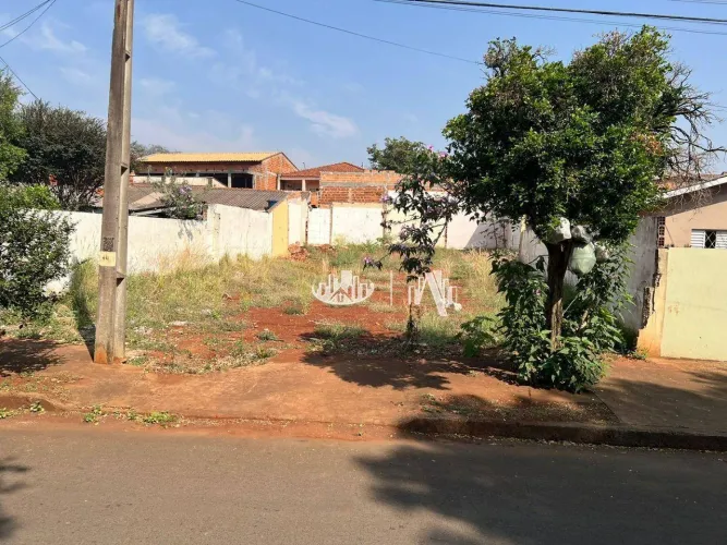 Terreno à venda, 300 m² por R$ 175.000,00 - Indústrias - Londrina/PR