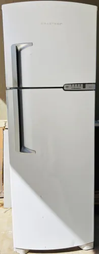 Vendo Geladeira BRASTEMP
