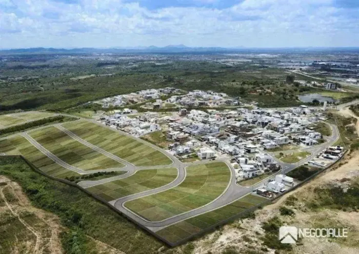 Terreno à venda, 352 m² por R$ 300.000,00 - Itararé - Campina Grande/PB