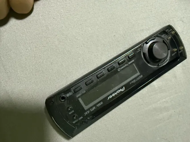 Rádio Pioneer automotivo