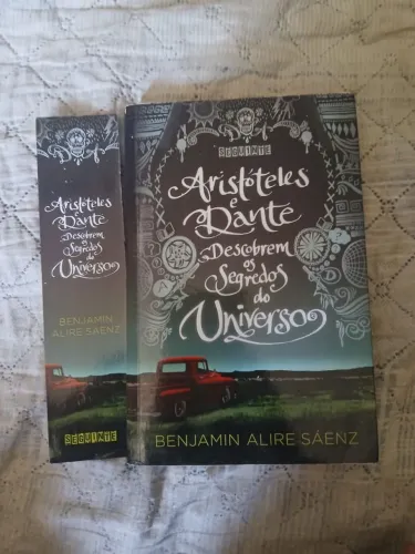 Aristóteles e Dante descobrem o segredo do universo