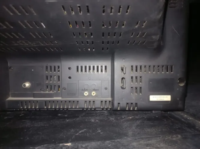 Tv Panasonic 20 com controle