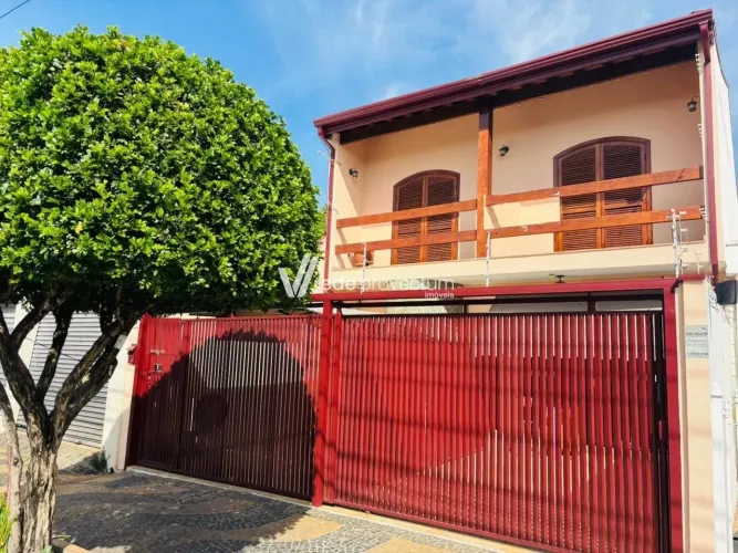 SOBRADO COM SALA COMERCIAL E 3 SUITES NO SÃO BERNARDO