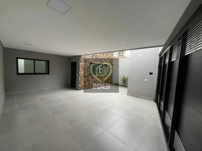 Casa na Vila Ipojuca - novinha e pronta para morar - 195 mts, 3 quartos, 2 vagas, quintal