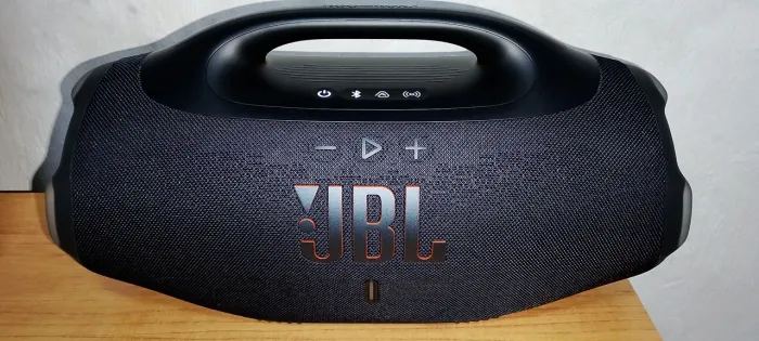 Vende-se JBL boombox 4