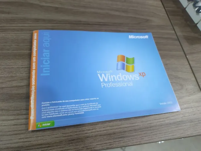 Cd original Windows XP com encarte sem embalagem 