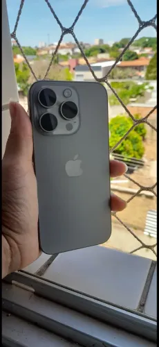 iPhone 15 pro - 128gb