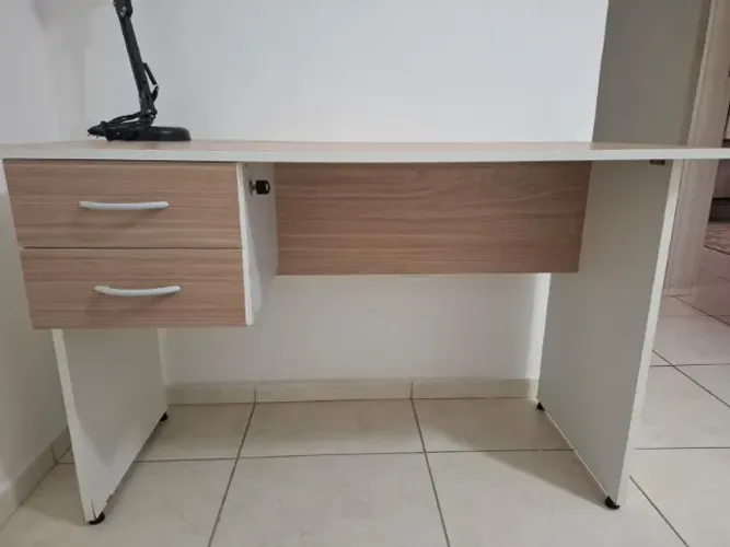 Mesa de Escritório