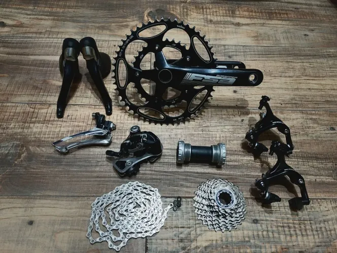 Grupo Shimano 105 20v