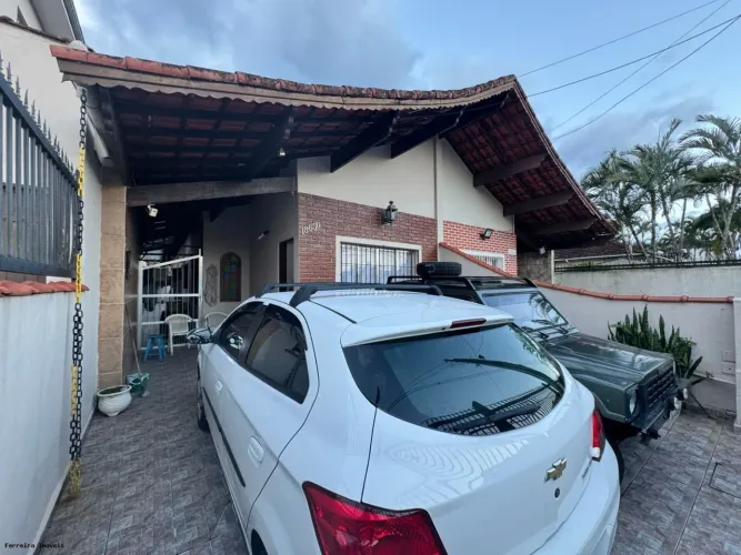 Casa para Venda em Praia Grande, Flórida, 3 dormitórios, 1 suíte, 2 banheiros, 3 vagas