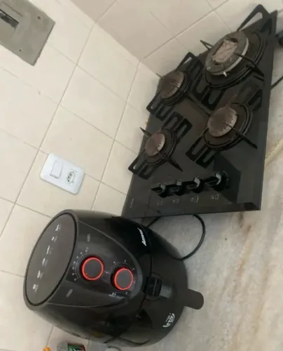 Vendo Airfrai e Cook top os dois juntos tudo por 220