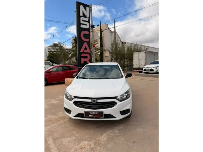 Chevrolet Onix SEDAN PLUS 1.0 12V MEC. 2021