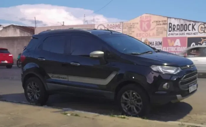 Ford Ecosport Freestyle 1.6 16V Flex 5P 2015