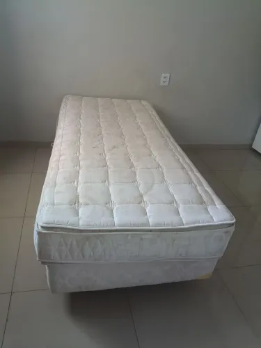 Cama de solteiro