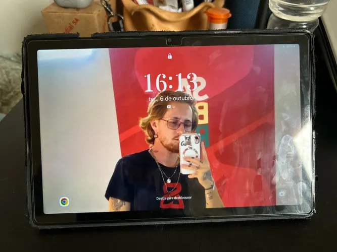 Tablet Samsung A8