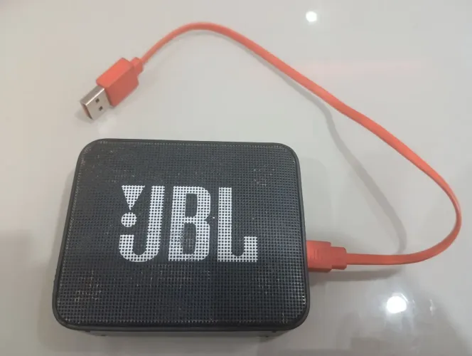 Caixa de som portátil JBL