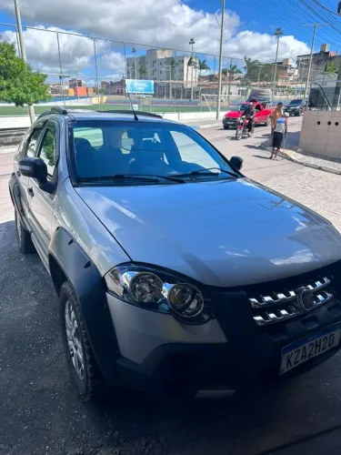 Fiat Palio Weekend Adventure Locker 1.8 Flex 2011