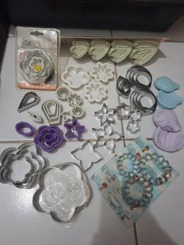 Kit confeitaria cortadores, marcadores, ejetores, moldes de silicone