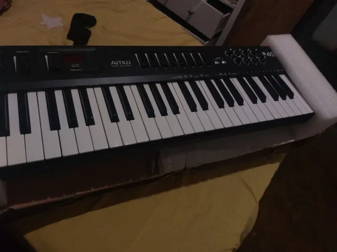 Teclado Amw P49