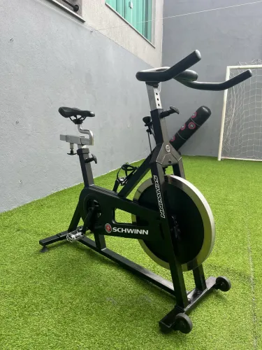 Bike Spinning Schwinn Profissional