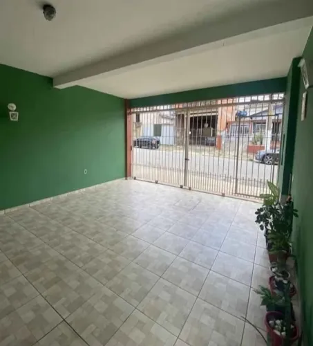 C.Casa no GLEBA 3 a Venda Próx a Praça.