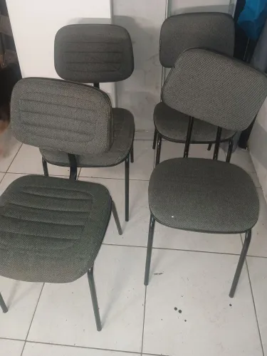cadeiras acolchoadas