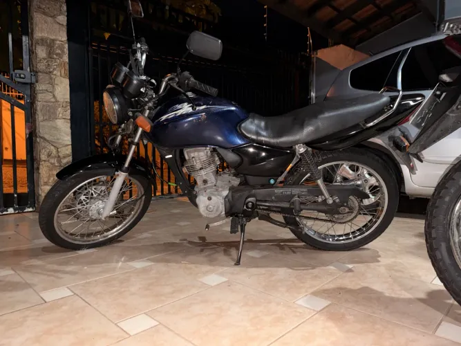 CG 125 2005