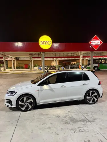 Volkswagen Golf GTI 350 TSI 2.0 230cv 16V Aut. 2019