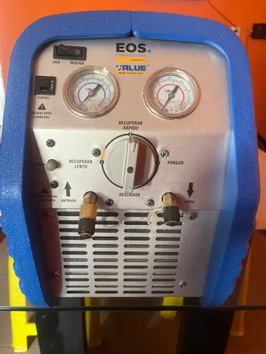 Máquina recolhe dorandi gás