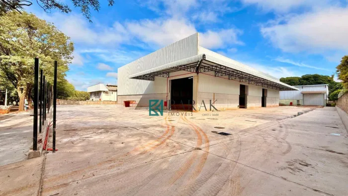 Barracão para alugar, 2378 m² por R$ 47.000,00/mês - Parque Industrial - Maringá/PR