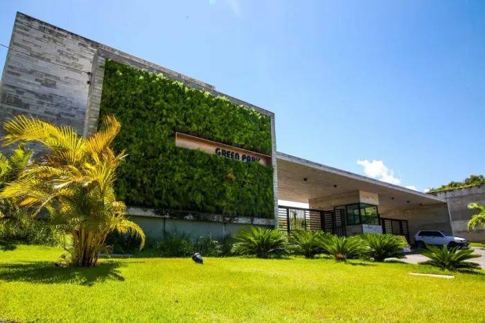 Lote/Terreno para venda com 664m² no condomínio Green Park - Maceió - AL