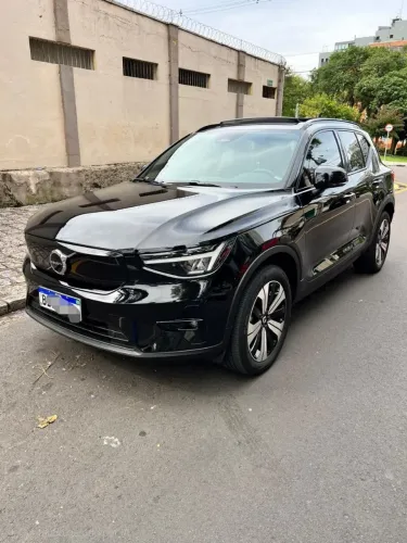 Volvo XC40 Recharge Plus (elétrico) 2023