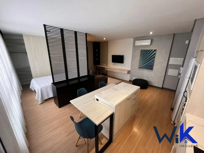 Studio mobiliado a venda no bairro Saco dos Limões