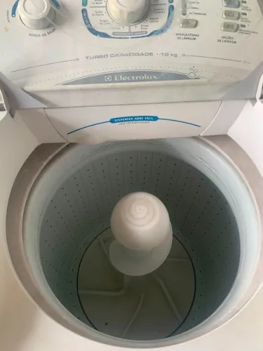 Maquina de lavar roupas Electrolux 10kg