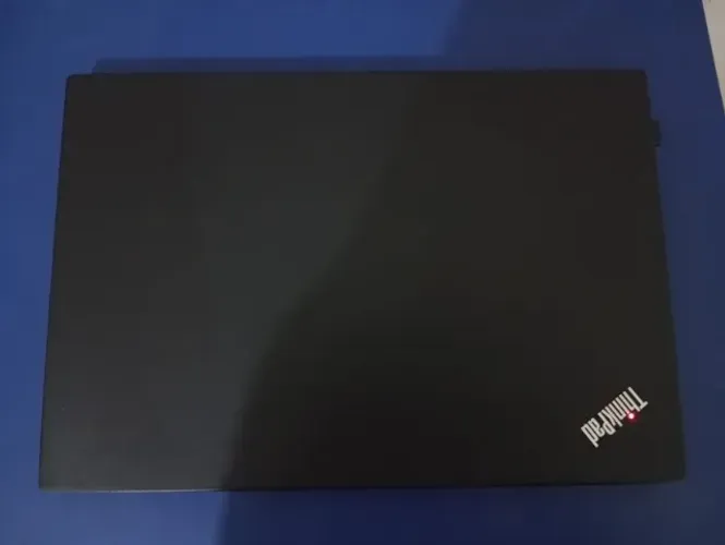 Notebook ThinkPad  Intel(R) Core(TM) i7-10610U
