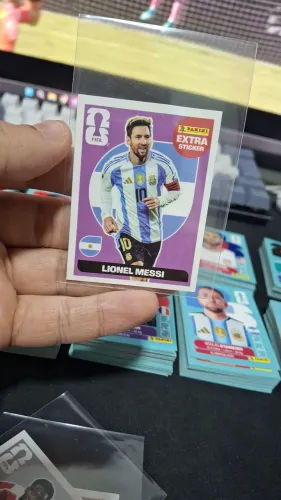 FIGURINHA EXTRA STICKER - LIONEL MESSI ORIGINAL PANINI