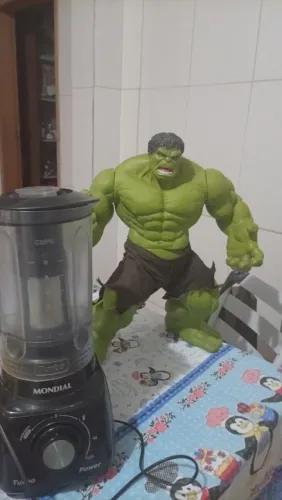 Boneco Hulk verde 43 centímetros