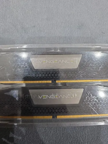 Kit Memória DDR5 64GB (2x32GB) V-Color XFinity 6000MT/s CL40