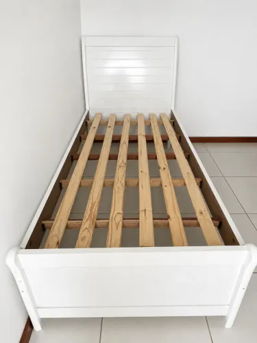 Cama Solteiro