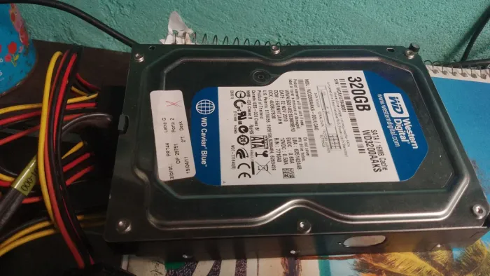 HD 320 gigas sata