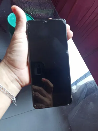 Celular usado 