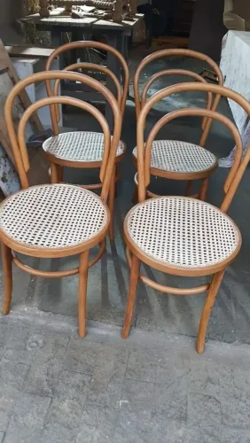 Conjunto de 10 Cadeiras Thonet