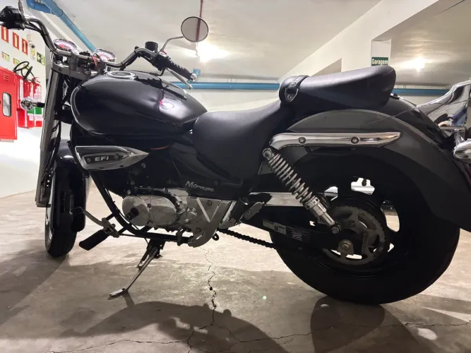 Vendo moto Mirage de 250 cc