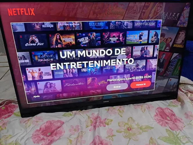 Tv Smart Samsung 43 4k com defeito