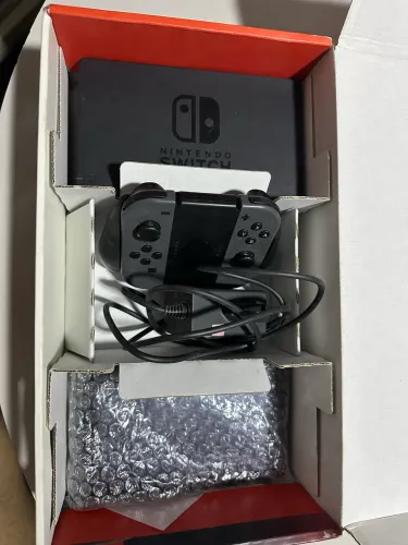 Nintendo Switch V2 