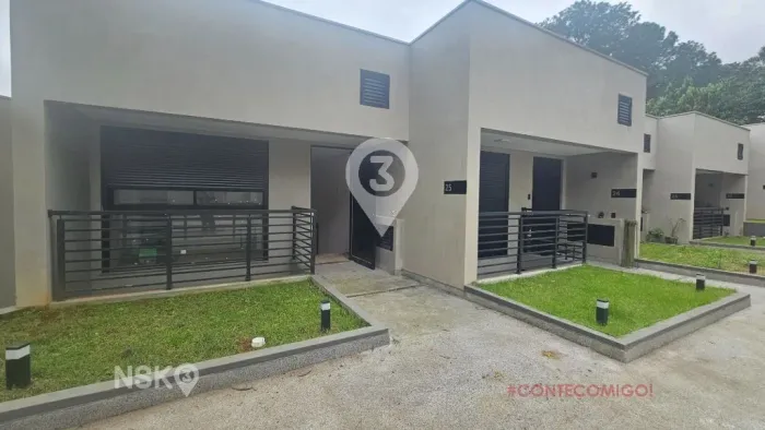 Casa em condominio fechado para vender - 124m² - 2 dormitórios (2 suítes) - Granja Viana -