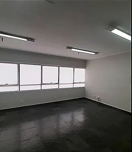 SALA COMERCIAL À VENDA - CENTRO DE BRAGANÇA PAULISTA/SP