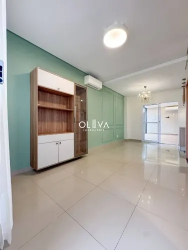 Casa com 3 dormitórios à venda, 162 m² por R$ 790.000 - Parque Lombardia - São José do Rio